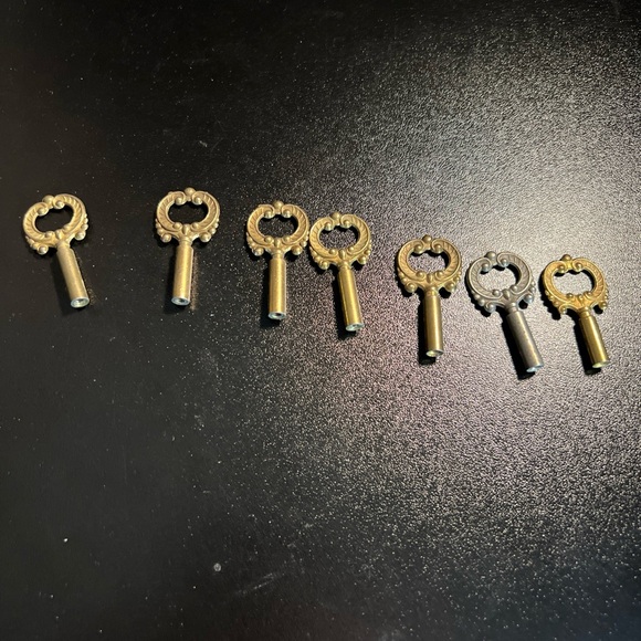 Other - 7-BRASS FIN SOCKET KEYS (27|90/020)Satco Products Inc With‎ New Extenders